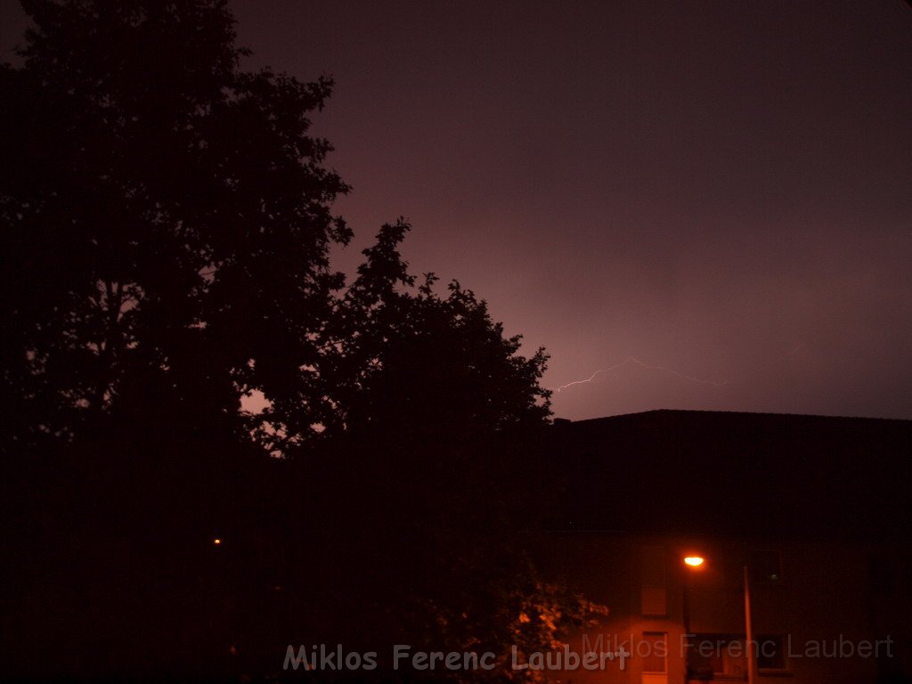 Gewitter Koeln Vingst P11.JPG